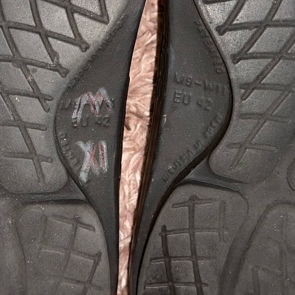 Oofos Men's Black comfort sandal Slides M 9 W 11 beach walking summer spring - Picture 9 of 10